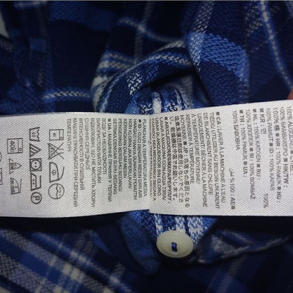 NWT GAP cotton twill button down shirt in blue & white plaid size medium - Picture 11 of 11